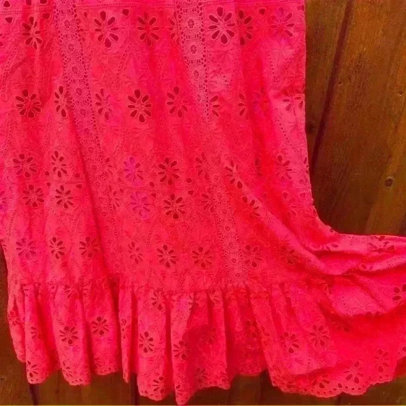 Vineyard Vines eyelet maxi dress - Picture 4 of 11